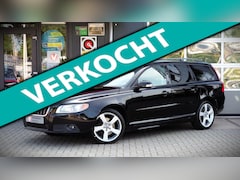Volvo V70 - 2.4 D5 185 PK Navi/Airco/Cruise/Leder/Trekhaak