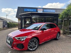 Audi A3 Sportback - 40 TFSIe S-line Black 18" Trekhaak Camera