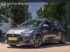 Toyota Yaris - 1.5 VVT-i Business Plus 125pk | Navigatie | Trekhaak