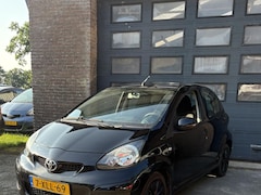 Toyota Aygo - 1.0-12V 5DRS/Airco/Carplay
