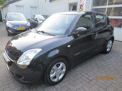 Suzuki Swift - 1.3 Shogun