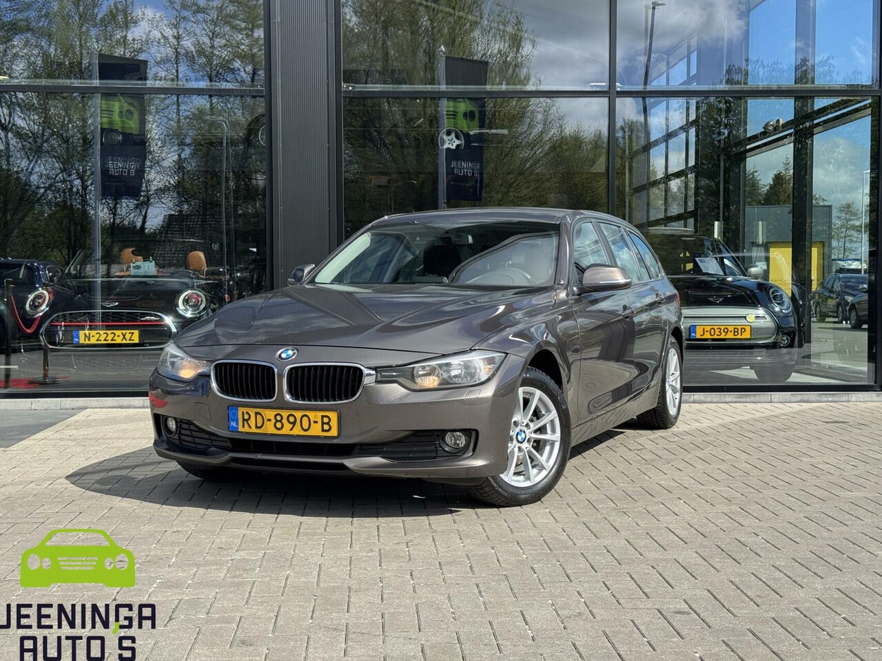 BMW 3-serie Touring - 320d High Executive Last Minute Edition 320d High Executive Last Minute Edition - AutoWereld.nl