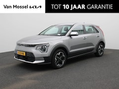 Kia Niro EV - Light Edition 64.8 kWh | Navigatie | 17" LMV | Camera | Parkeer Sensoren | Cruise Control