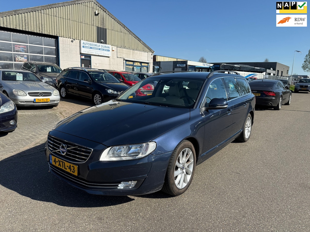 Volvo V70 - 1.6 D2 Momentum Automaat NAV.+ Clima Bj:2014 NAP! - AutoWereld.nl