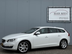 Volvo V60 - 1.6 T3 Momentum Trekhaak/Navigatie/Bluetooth