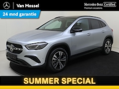 Mercedes-Benz GLA-Klasse - 250 e Luxury Line / Panoramadak/ Rijassistentiepakket/ El. Trekhaak/ Night