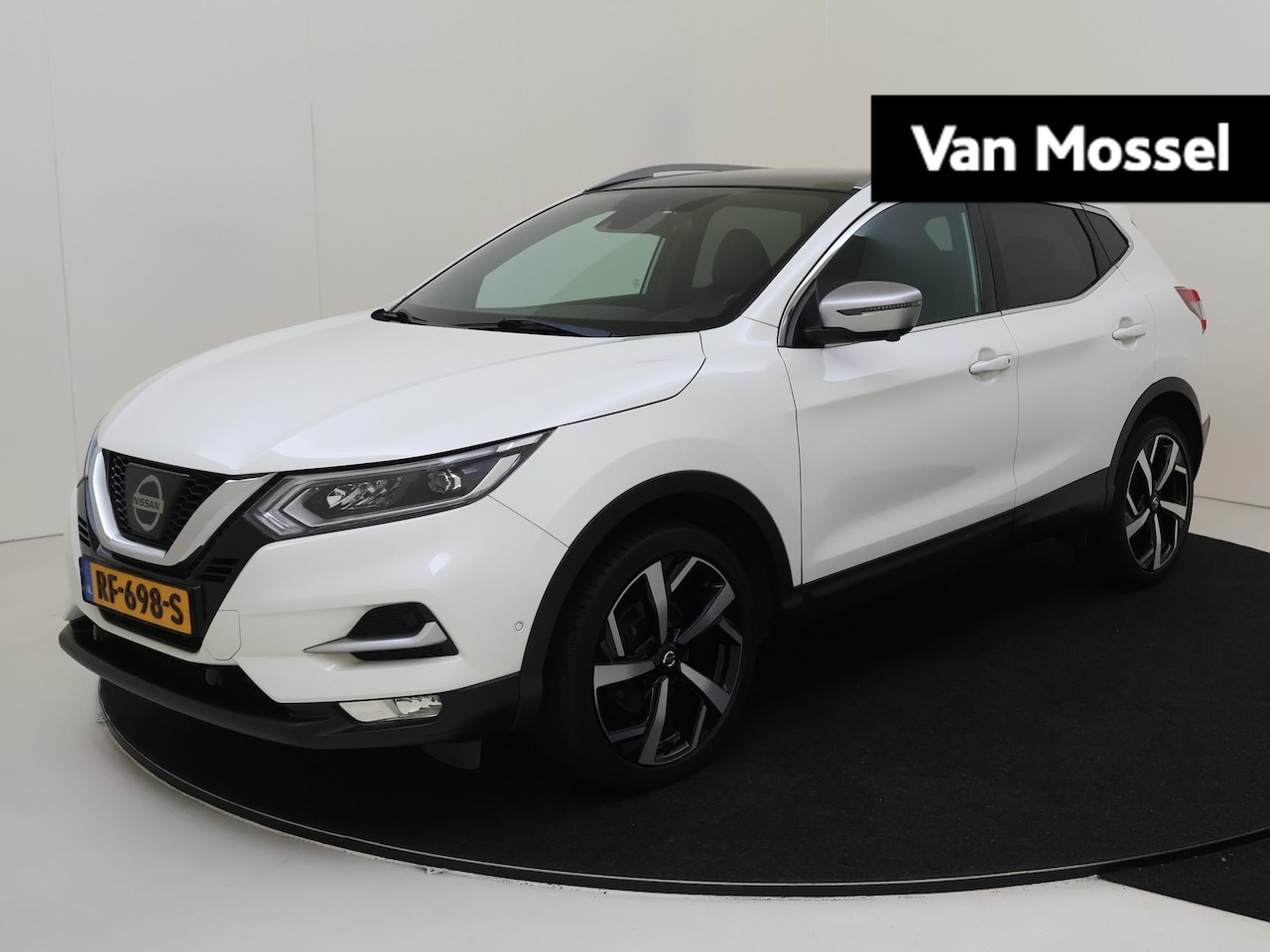 Nissan Qashqai - 1.2 Tekna + | Automaat | Panoramadak | Navigatie | 360 camera | Cruise- en Climate Control - AutoWereld.nl
