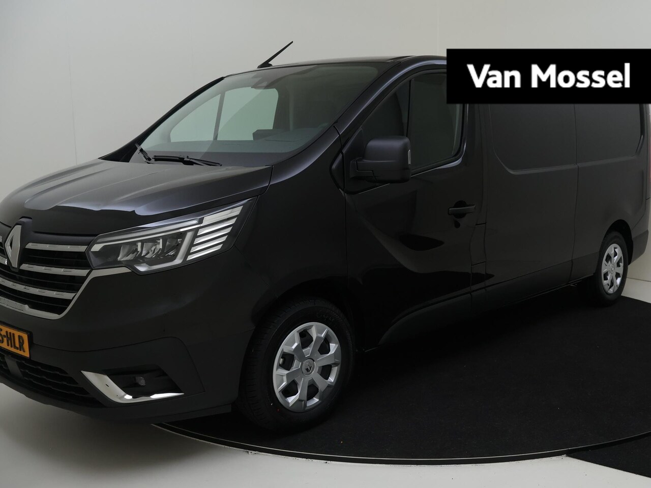 Renault Trafic - 2.0 Blue dCi 130 T30 L2H1 Advance | Navigatie | Camera | betimmering - AutoWereld.nl
