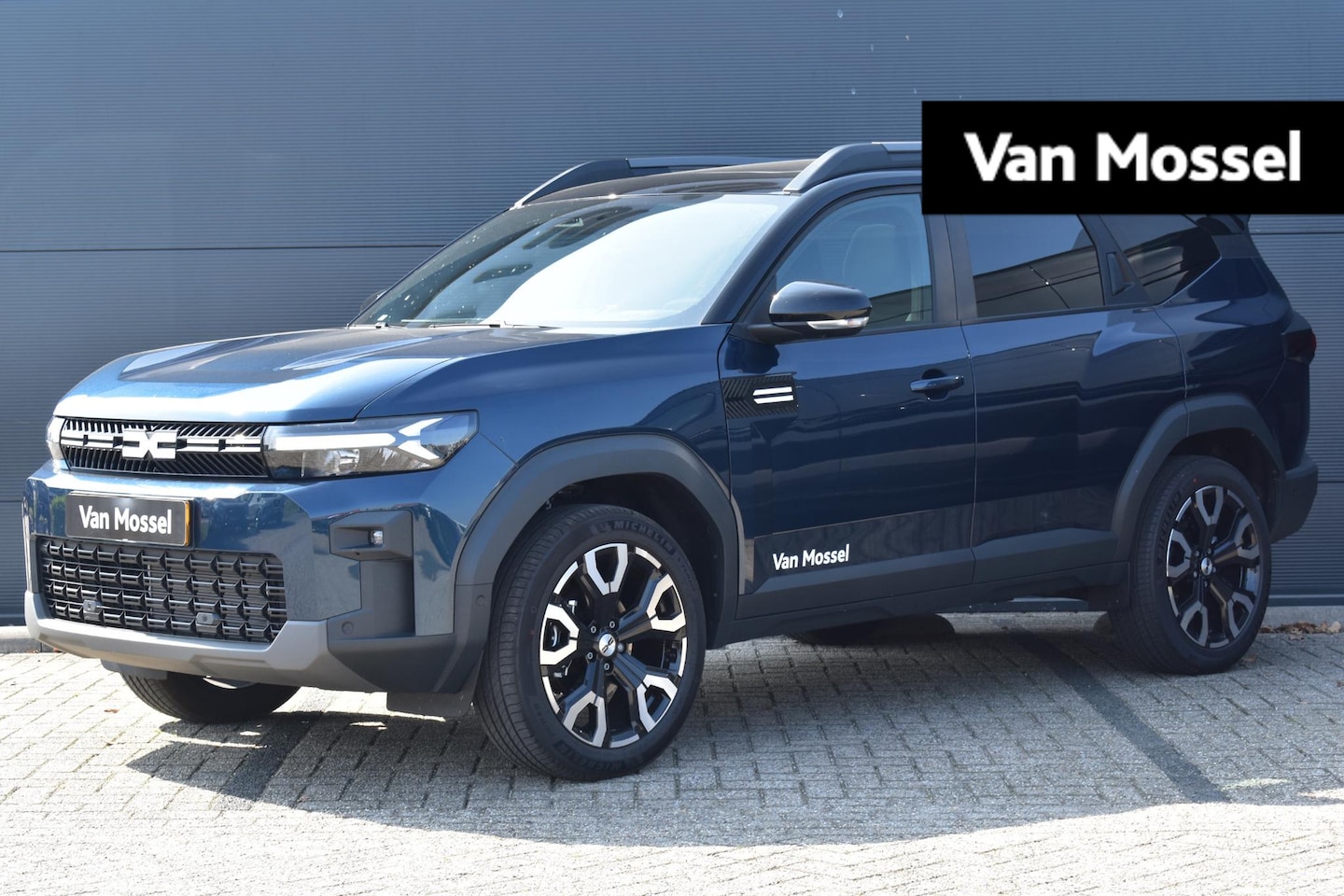 Dacia Bigster - 1.8 Hybrid Launch Edition 155PK | Schuif-/Kanteldak | Pack Winter | Pack Assist | Lichtmet - AutoWereld.nl