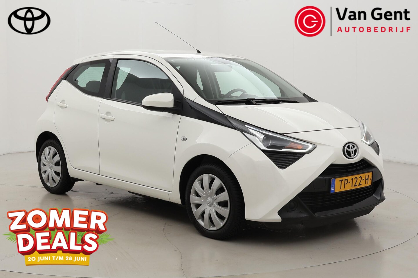 Toyota Aygo - 1.0 VVT-i x-play | Airco | Camera | Bluetooth - AutoWereld.nl