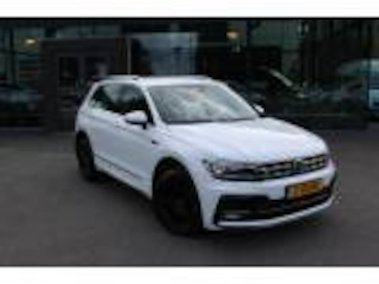 Volkswagen Tiguan - 1.5 TSI ACT Highline Business R 1.5 TSI ACT Highline Business R - AutoWereld.nl