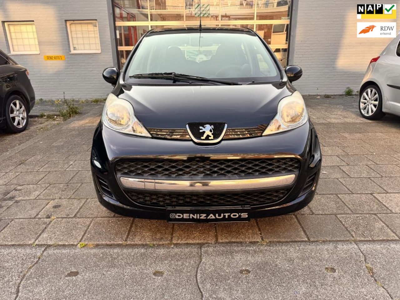 Peugeot 107 - 1.0-12V XS 1.0-12V XS - AutoWereld.nl