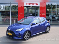Toyota Yaris - 1.5 HYBRID FIRST EDITION NAVI APPLE/ANDROID LED-PAKKET AD-CRUISE 16"LM-VELGEN NL-AUTO