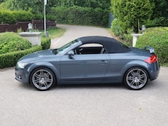 Audi TT Roadster - 2.0 TFSI 200pk 19"/Leer-Alcant/Xenon/S-Line