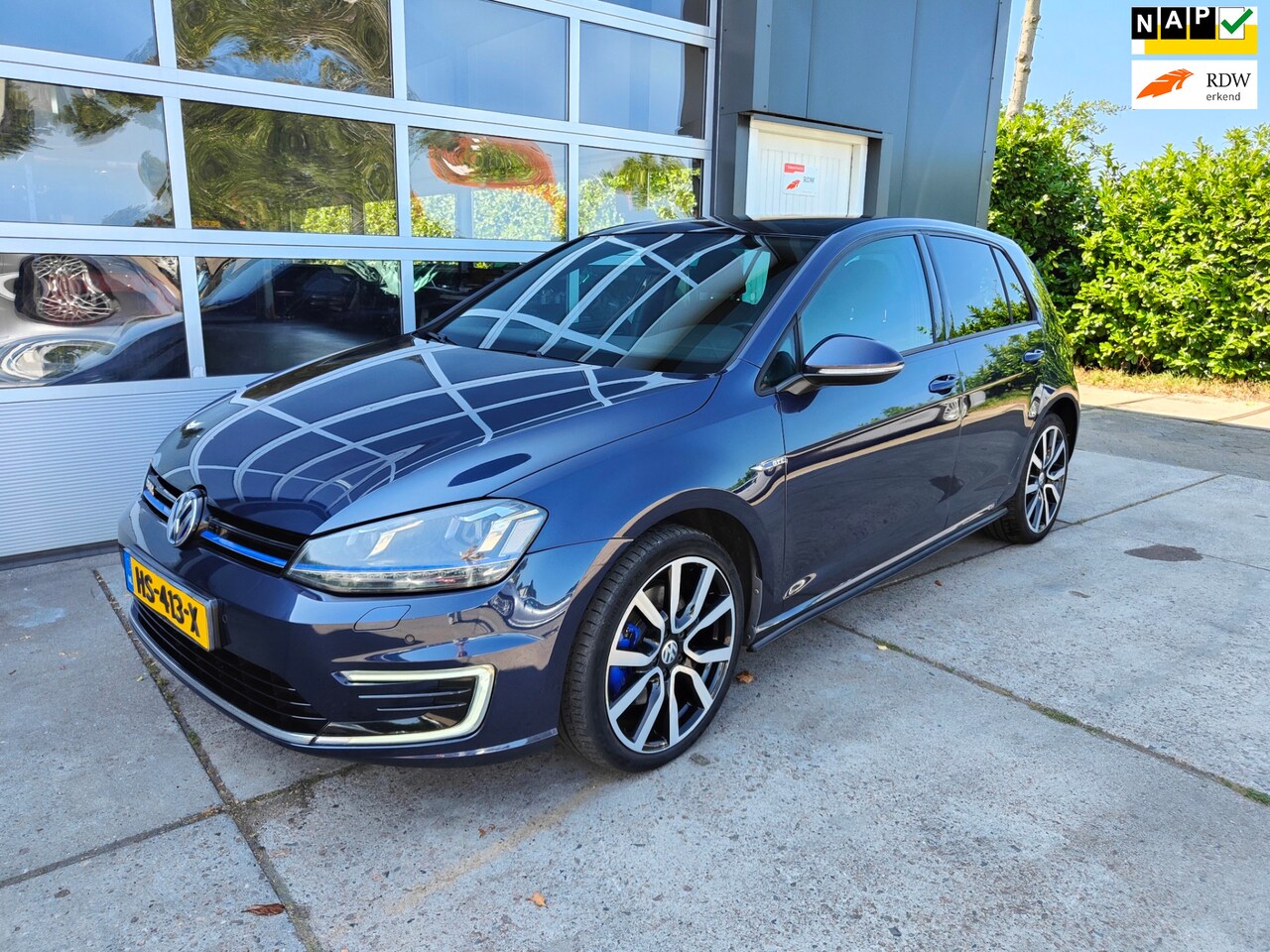 Volkswagen Golf - 1.4 TSI GTE 1.4 TSI GTE - AutoWereld.nl