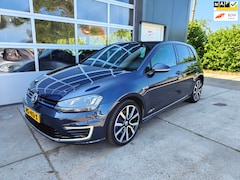 Volkswagen Golf - 1.4 TSI GTE