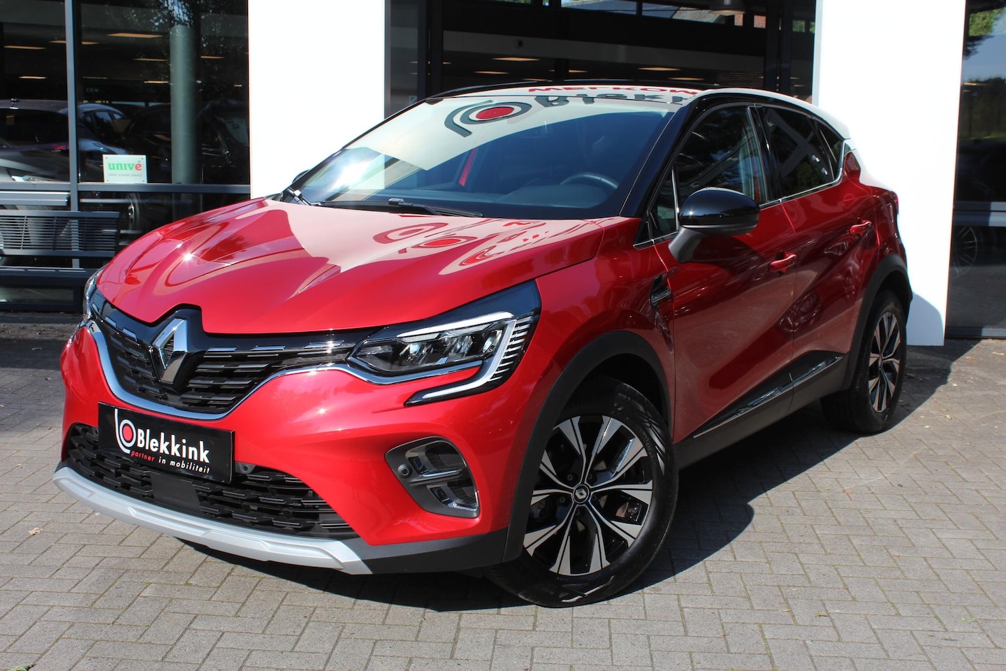 Renault Captur - 1.3 TCe 140 Intens - AutoWereld.nl