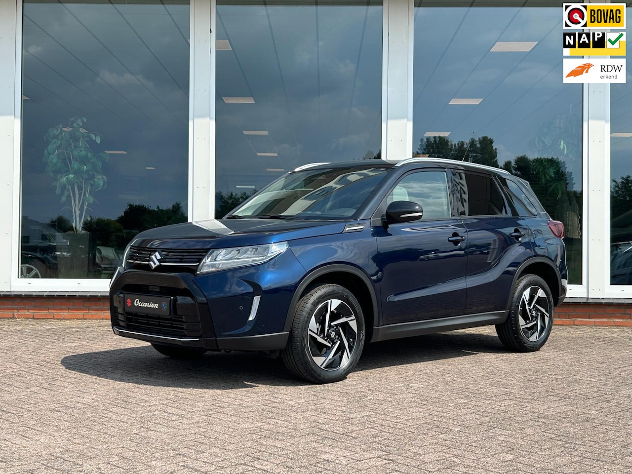 Suzuki Vitara - 1.4 Boosterjet Style Smart Hybrid - Nieuw Model - Navi - Camera - PDC - AutoWereld.nl