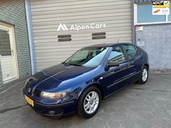 Seat Leon - 1.6-16V Sport Airco / LMV / APK 07-2026