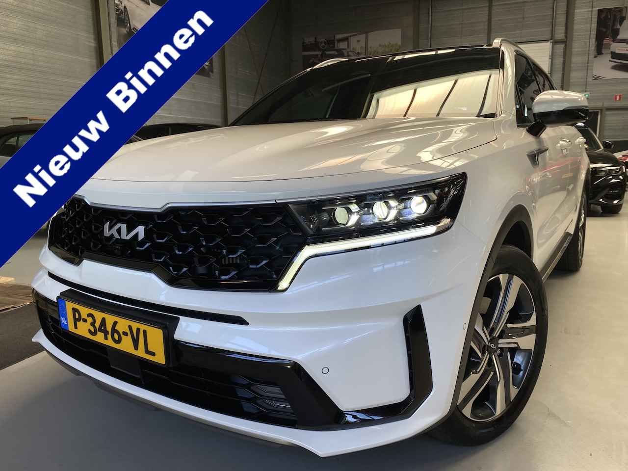 Kia Sorento - 1.6 T-GDi Plug-in Hybrid 4WD ExecutiveLine 7p. 1.6 T-GDI Plug-in Hybrid 4WD ExecutiveLine 7p. Adapt Cruise, Leder, Pano - AutoWereld.nl