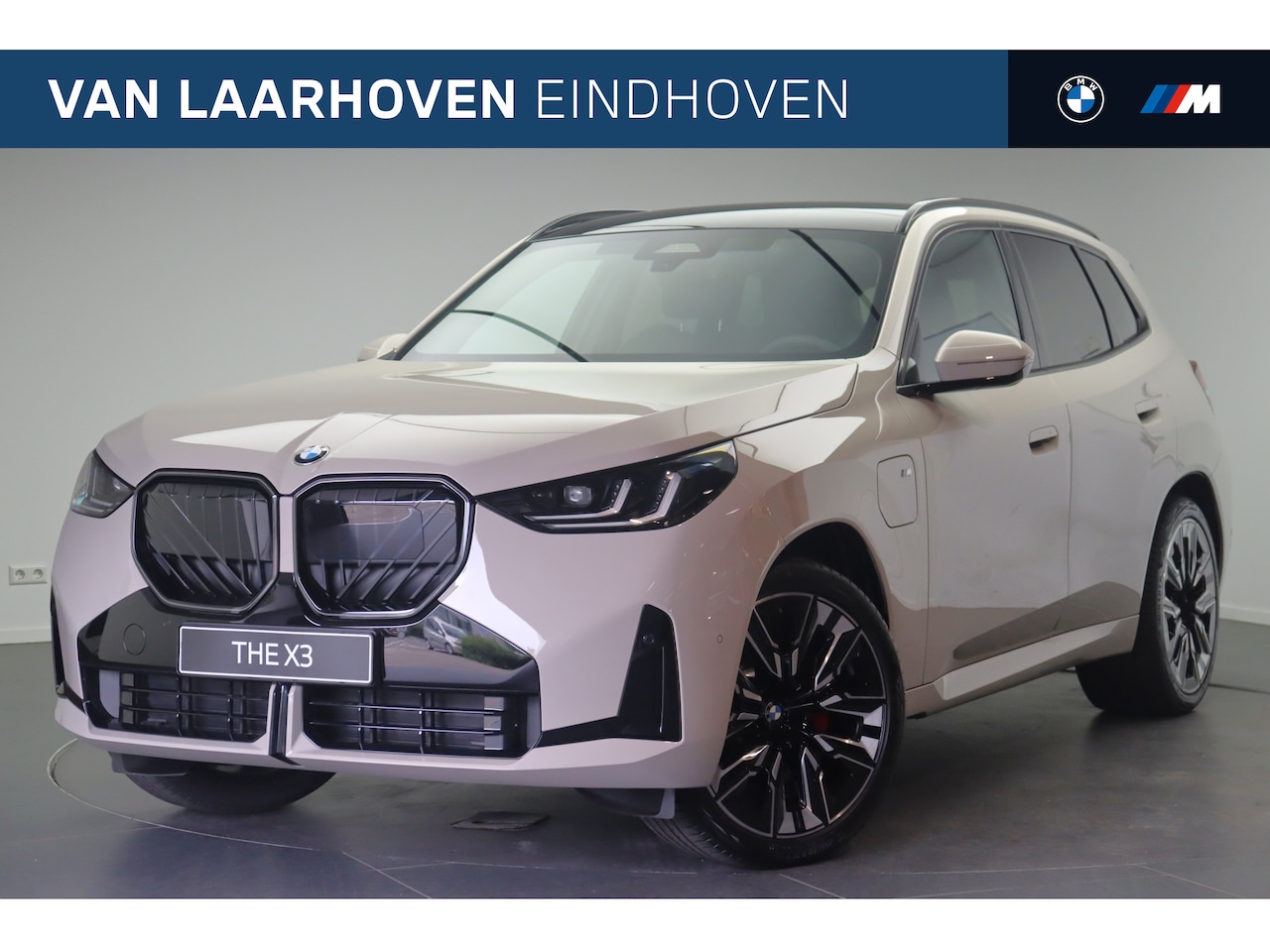 BMW X3 - 30e xDrive M Sport Automaat / Panoramadak / Achteruitrijcamera / Sportstoelen / Stoelvent - AutoWereld.nl