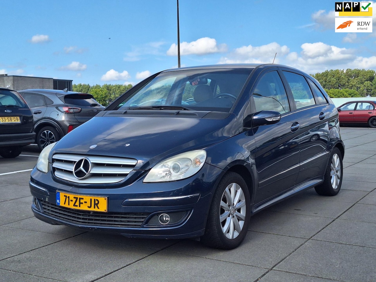 Mercedes-Benz B-klasse - €3500,-170 LPG GAS + BENZINE AIRCO TREKHAAK NAVIGATIE - AutoWereld.nl