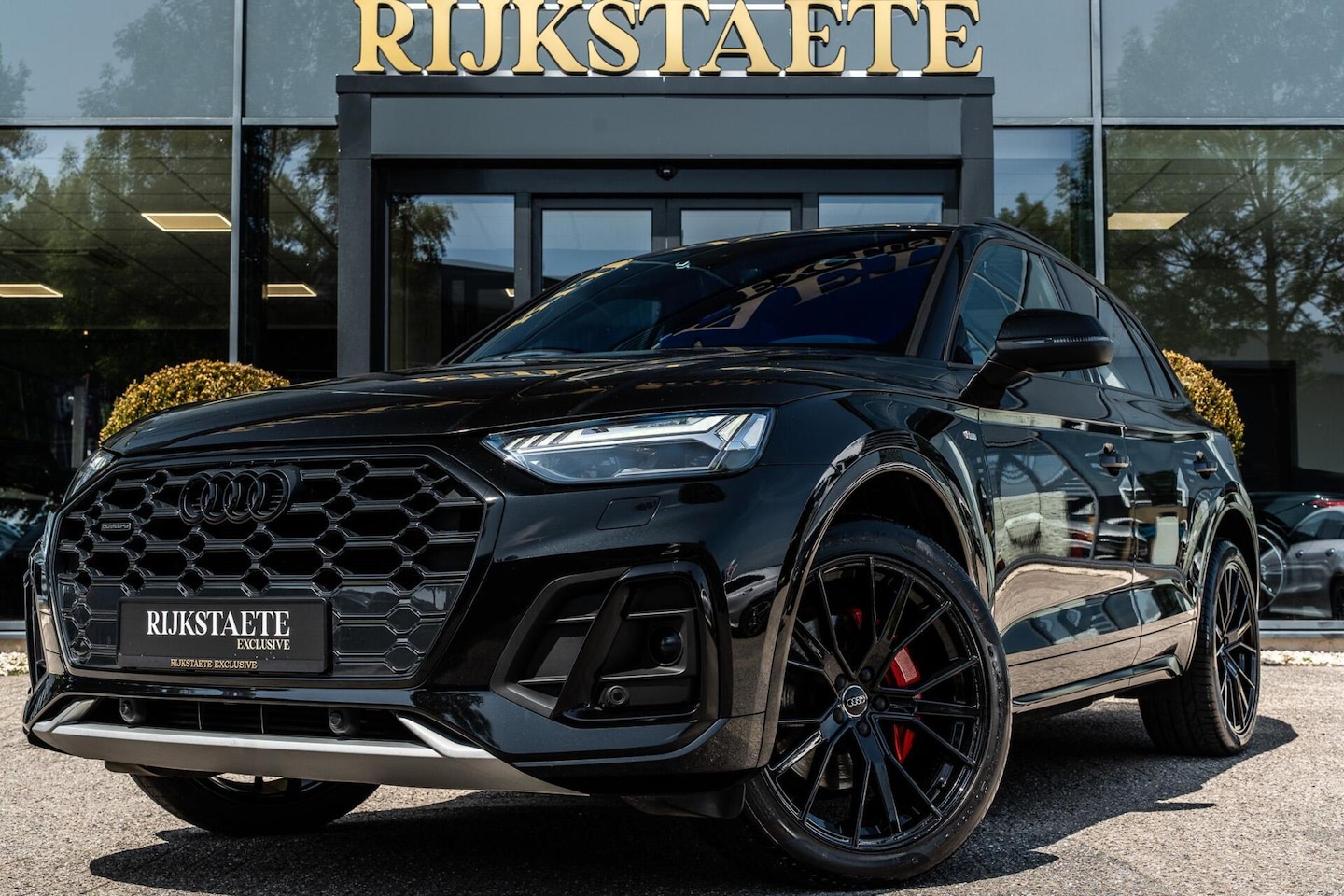 Audi Q5 - 55 TFSI e Quattro S-line|PANO|CAMERA|BLACK OPTIC|ACC - AutoWereld.nl