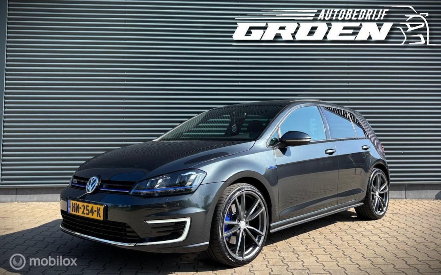 Volkswagen Golf - 1.4 TSI GTE PANO|CARPLAY|CAMERA|LED| NLAUTO - AutoWereld.nl
