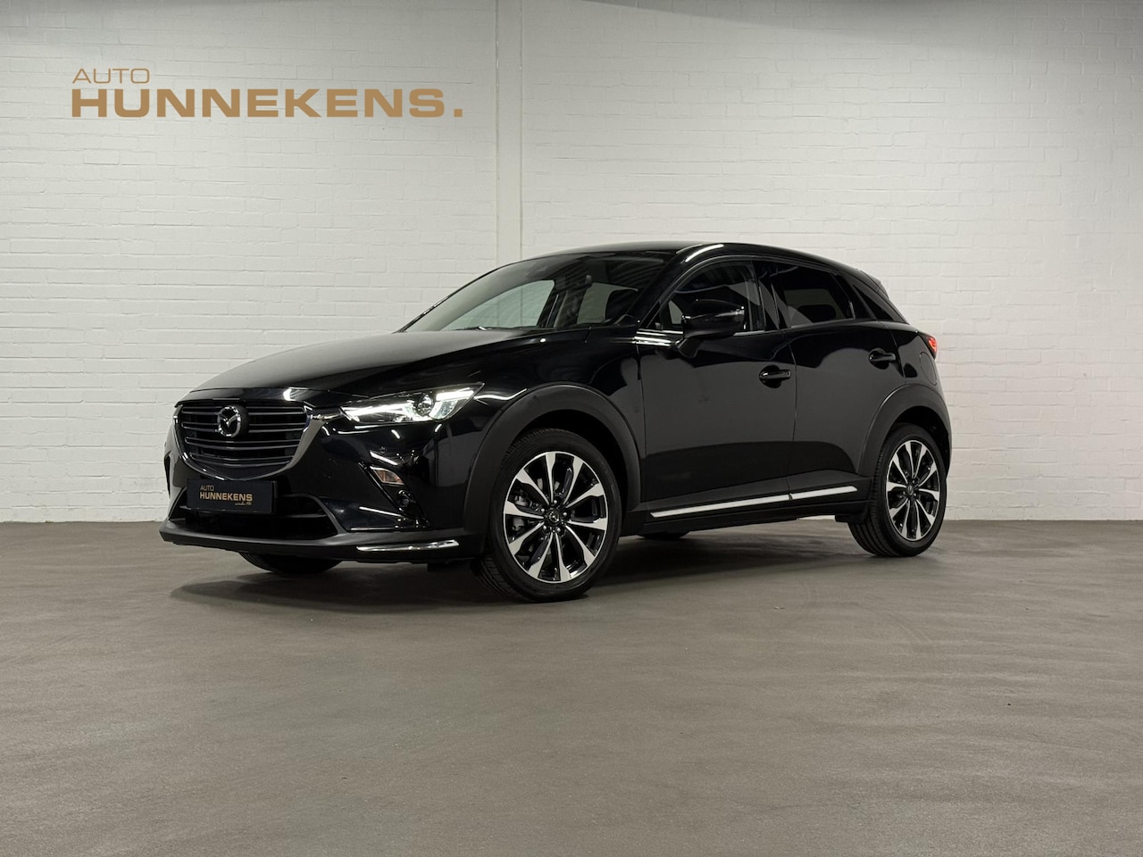 Mazda CX-3 - 2.0 SkyActiv-G 121 Camera | Head-up | Cruise & Climate c. | Keyless | Stoel verwarming - AutoWereld.nl