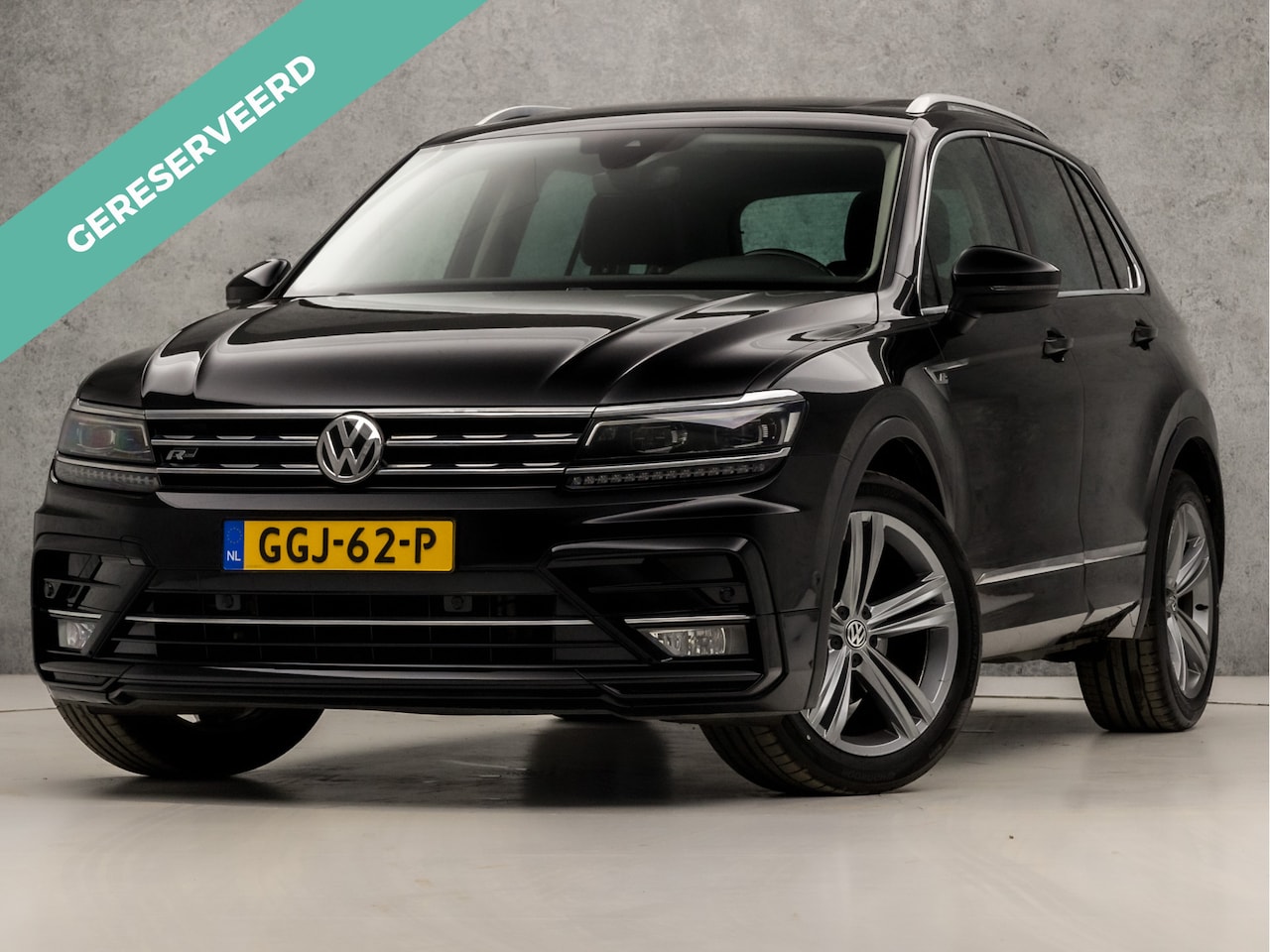 Volkswagen Tiguan - 1.5 TSI ACT R-Line Highline 150Pk Automaat (PANORAMADAK, DIGITAL COCKPIT, APPLE CARPLAY, E - AutoWereld.nl