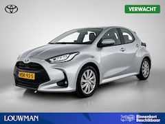 Toyota Yaris - 1.5 Hybrid Active Limited | HUD | Stoel- stuur verwarming | LM velgen | bluetooth |