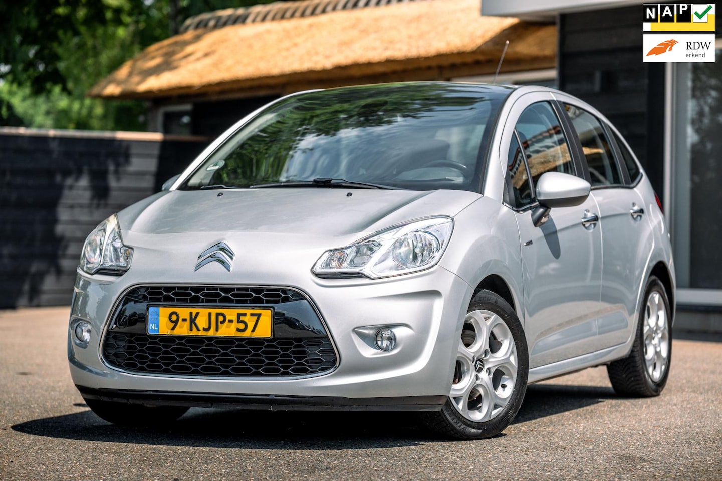 Citroën C3 - 1.6 VTi Exclusive Zenith I Trekhaak I Climate I Cruise I LM Velgen I Parkeersensoren I Keu - AutoWereld.nl