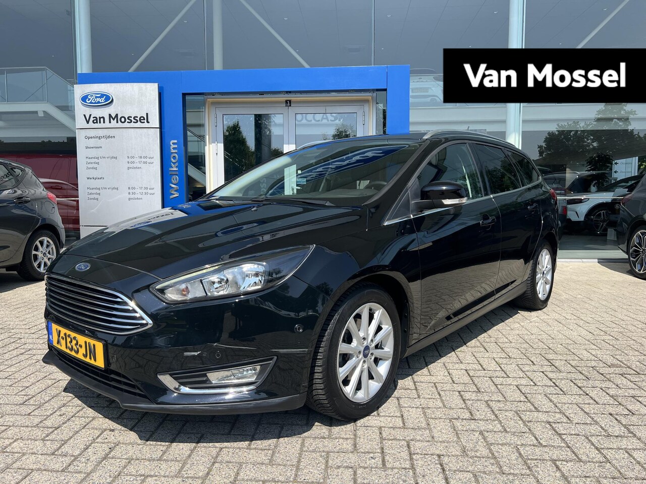 Ford Focus Wagon - 1.0 Titanium | Navigatie | Cruise Control | Stoel/stuur voorruitverwarming | Camera | Trek - AutoWereld.nl