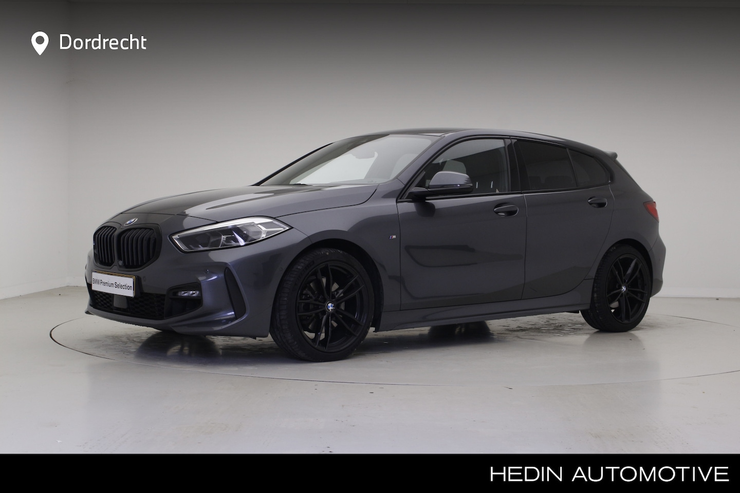 BMW 1-serie - 118i M-Sport | Camera | Head-Up Display | Live Cockpit Professional  | 2 jaar BMW Garantie - AutoWereld.nl