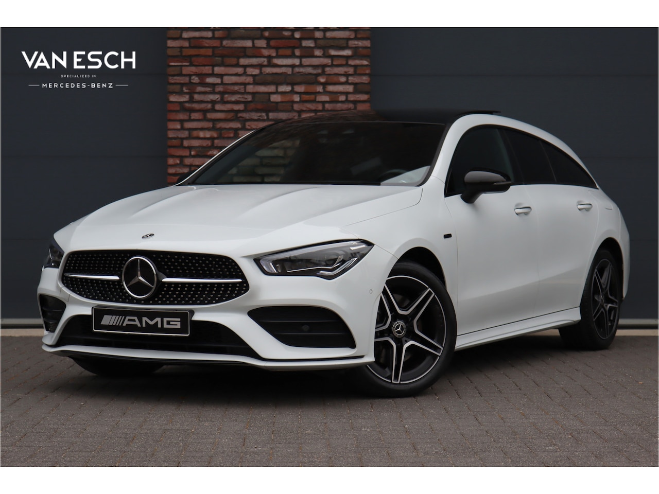 Mercedes-Benz CLA-klasse Shooting Brake - 250 e AMG Line Aut8 | Panoramadak | Distronic+ | Memory | Camera | Sfeerverlichting | Augm - AutoWereld.nl