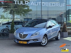 Lancia Delta - 1.4-16V Platino Zeer mooie auto en Top onderhoud