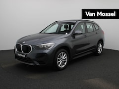BMW X1 - sDrive18i Executive | LEER | PANO-SCHUIFDAK | NAVIGATIE | CAMERA | STOELVERWARMING