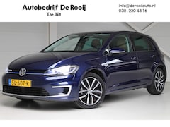 Volkswagen e-Golf - e-Golf Leder | 17" Velgen Madrid | Camera | Virtual Cockpit