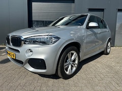 BMW X5 - XDrive35i High Executive, M-Pakket, NL-Auto, Pano, Trekhaak