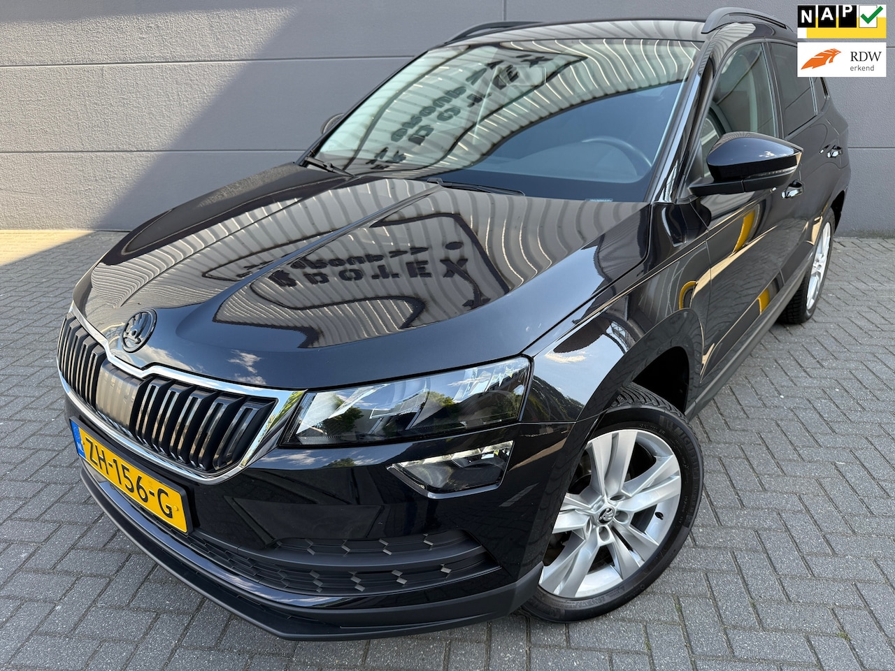 Skoda Karoq - 1.0 TSI Ambition Business*CARPLAY*Automaat*CRUISE*PARK SENSOREN*ELKT ACHTER KLEP*Elkt-Rame - AutoWereld.nl