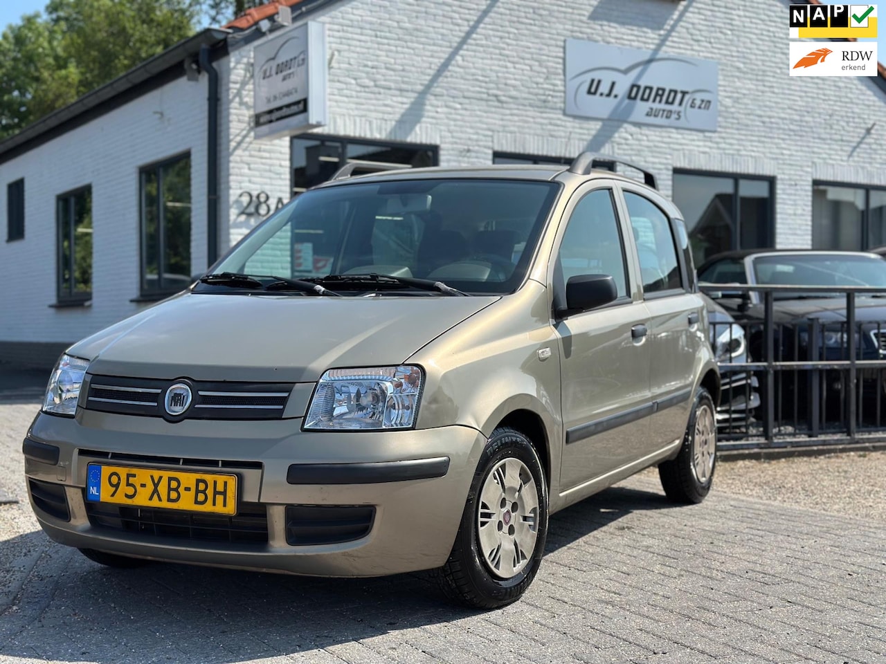 Fiat Panda - 1.2 Dynamic automaat! - AutoWereld.nl