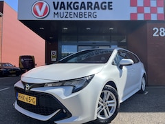 Toyota Corolla Touring Sports - 1.8 Hybrid Dynamic // NAVI // CAMERA // ADAPTIVE CRUISE // TREKHAAK // CLIMA //