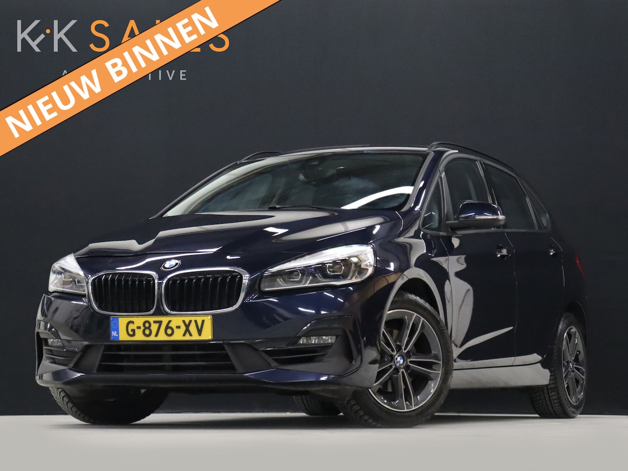 BMW 2-serie Active Tourer - 218i High Executive [TREKHAAK AFNEEMBAAR, GROOT NAVIGATIE, HEAD-UP, HALF LEDER, STOELVERWA - AutoWereld.nl