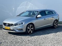 Volvo V60 - 1.5 T3 Nordic+ Automaat - Airco - Navigatie - Standkachel - 18''Lichtmetaal - Stoelverwarm