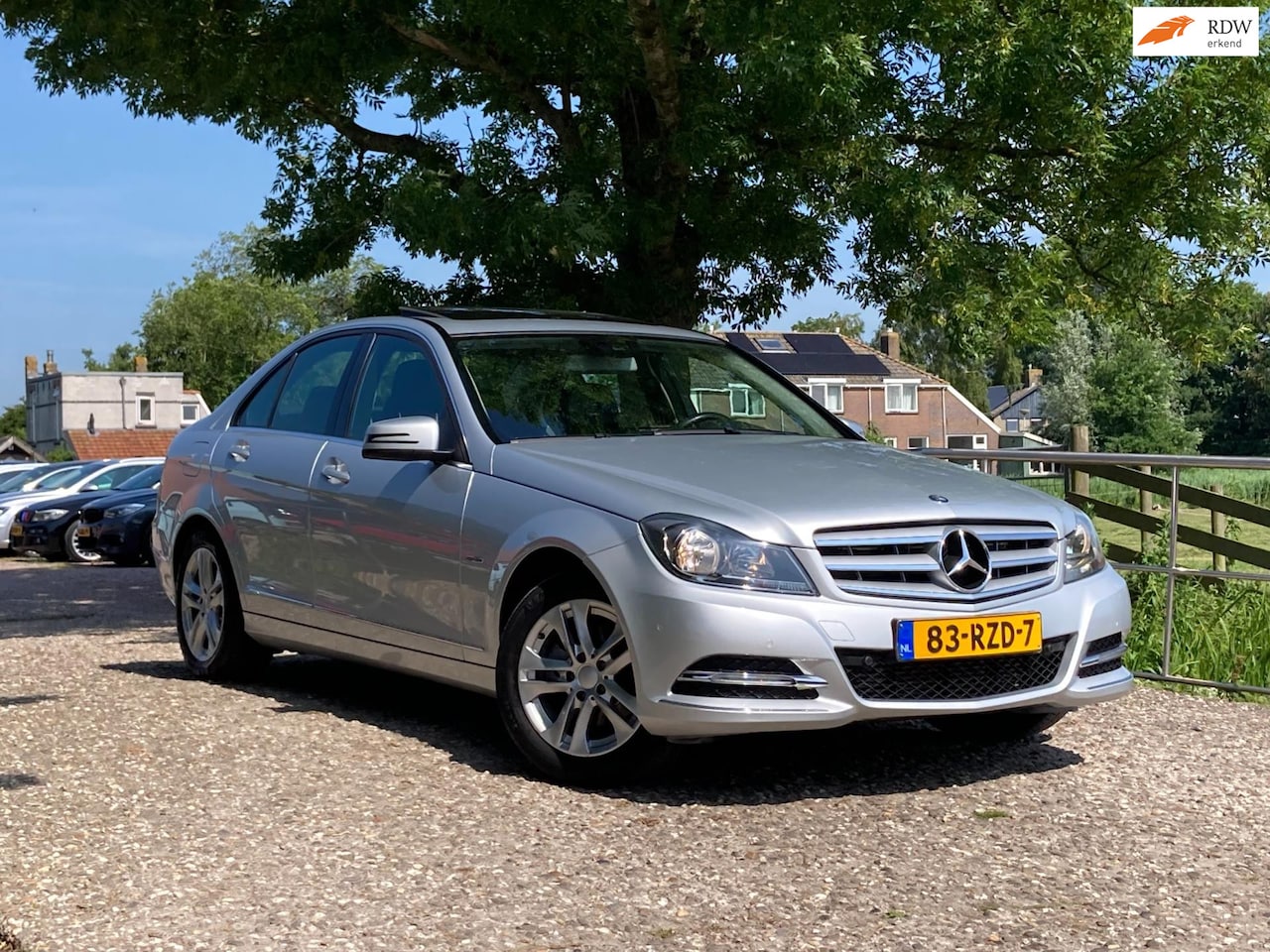 Mercedes-Benz C-klasse - 200 CDI Business Class 125! Avantgarde | ''97.000'' KM Nu € 12.975,-!!! - AutoWereld.nl