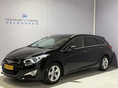 Hyundai i40 Wagon - 1.6 GDI Blue Business Edition// TIK IN DE MOTOR // // NAVI // LEDER //