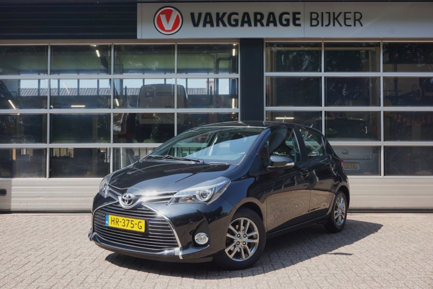 Toyota Yaris - 1.3 VVT-i Aspiration Trekhaak/Camera - AutoWereld.nl
