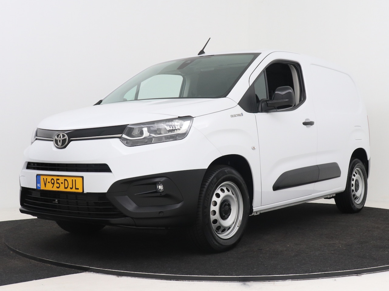 Toyota PROACE CITY Electric - Live 50 kWh - AutoWereld.nl