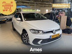 Volkswagen Polo - Life Edition 1.0 TSI 95 pk 5 versn. Hand | Stoelverwarming | Climatronic | Draadloos Apple