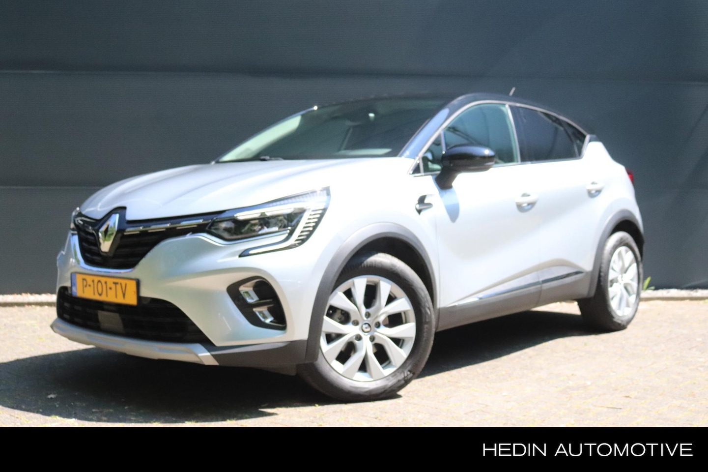 Renault Captur - 1.0 TCe 90 Intens | Navigatie | Camera | Cruise | Climate control - AutoWereld.nl